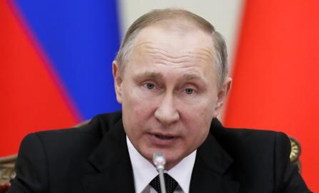 Triunfo abrumador de Putin en elecciones presidenciales rusas