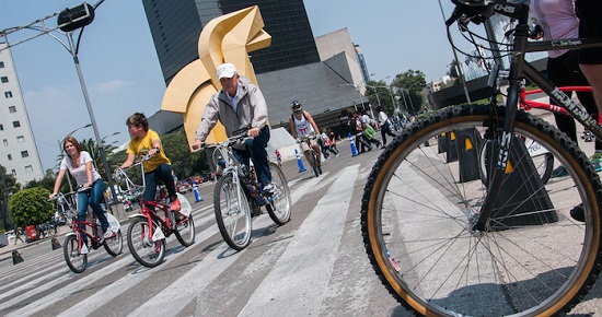 ​Servicio gratuito para participantes del Medio Maratón de la CDMX – Línea Política