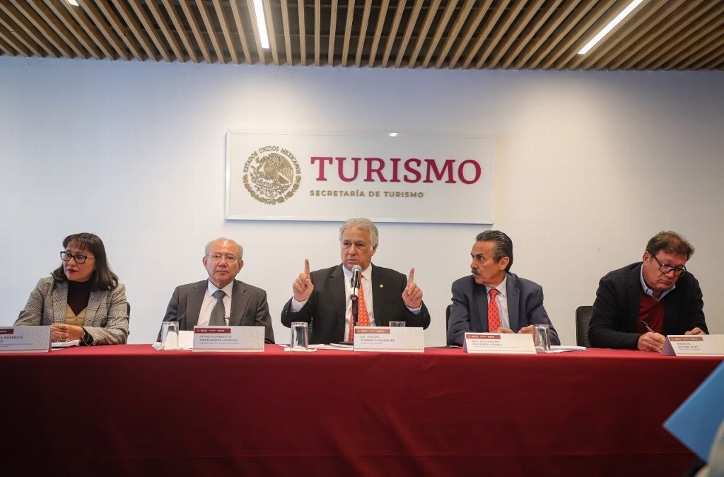 Turismo internacional creció 8.3% en 2019: Miguel Torruco