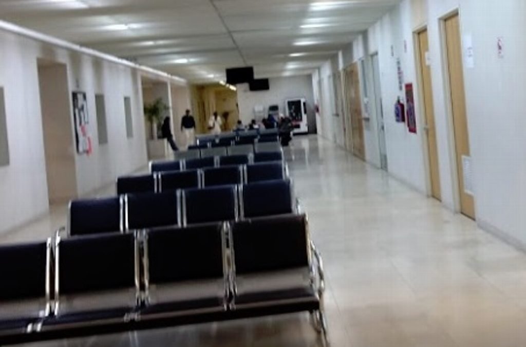 Denuncia secretario de Salud sabotaje en el Insabi