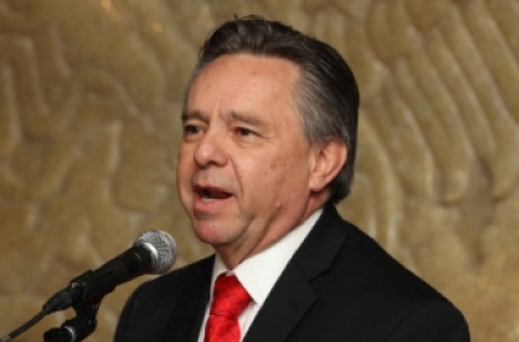 Presidencia difunde carta de renuncia del ex ministro Eduardo Medina Mora