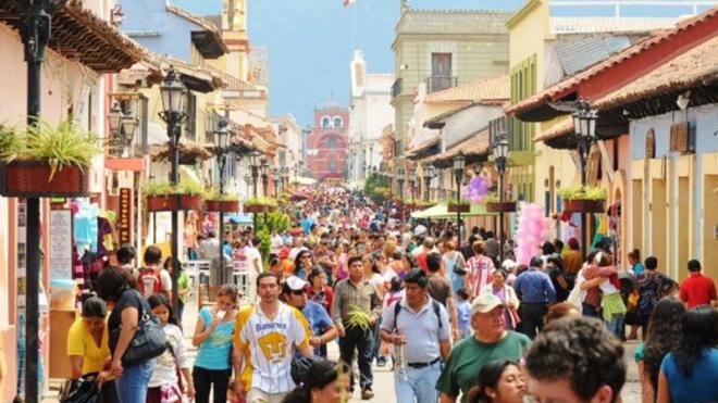 Inseguridad y falta de promoción, los retos del turismo en México