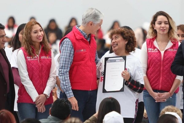 BENEFICIA SALARIO ROSA A MÁS DE 204 MIL MUJERES Y CAPACITA A 68 MIL AMAS DE CASA CON CURSOS GRATUITOS: ALFREDO DEL MAZO