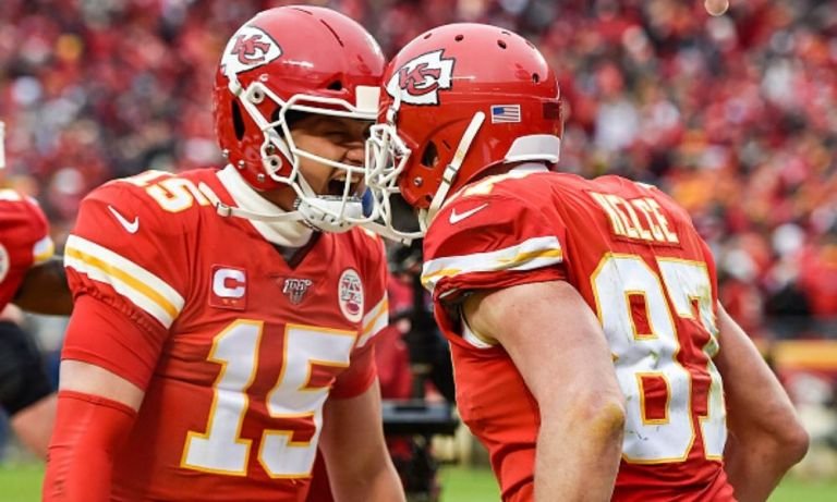 KANSAS CITY ARRASÓ A HOUSTON TEXANS Y ESTÁ EN LA FINAL DE CONFERENCIA