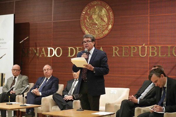 La división de  poderes necesaria para la vida democrática del país: Ricardo Monreal