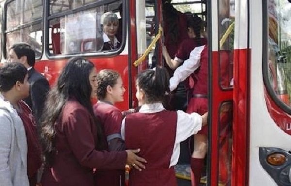ACUERDAN SEMOV Y TRANSPORTISTAS EXENTAR AJUSTE DE TARIFAS A ESTUDIANTES DE SENDERO SEGURO