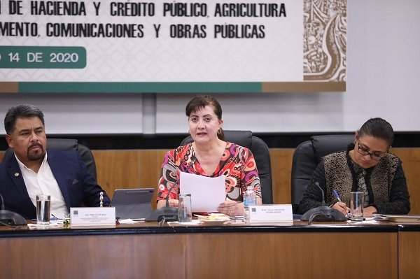 Ratifican legisladores los nombramientos de la Jefa del SAT y de la Oficial Mayor de la SHCP