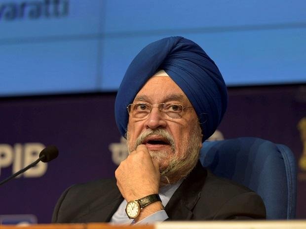 Reanuda India vuelos internos, entre caos y confusión