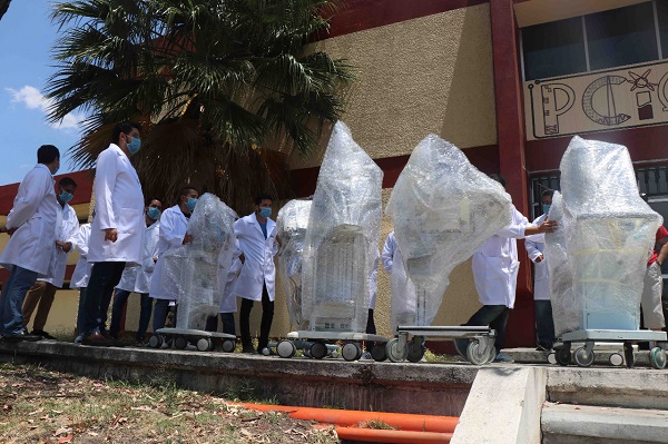Entrega TecNM primeros 14 respiradores pulmonares al IMSS