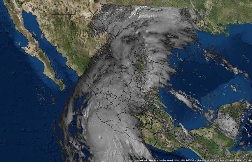 EXHORTA IPN A FORTALECER MEDIDAS DE PROTECCIÓN CIVIL POR CICLONES TROPICALES DEL ATLÁNTICO Y PACÍFICO