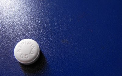 Aspirinas pueden reducir riesgo de cáncer de intestino