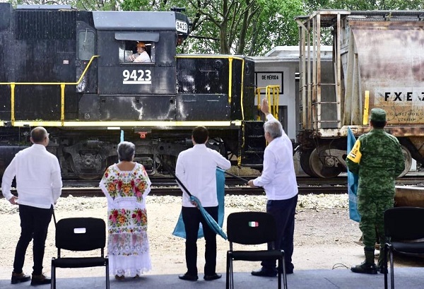 Los viejos ferrocarriles de AMLO