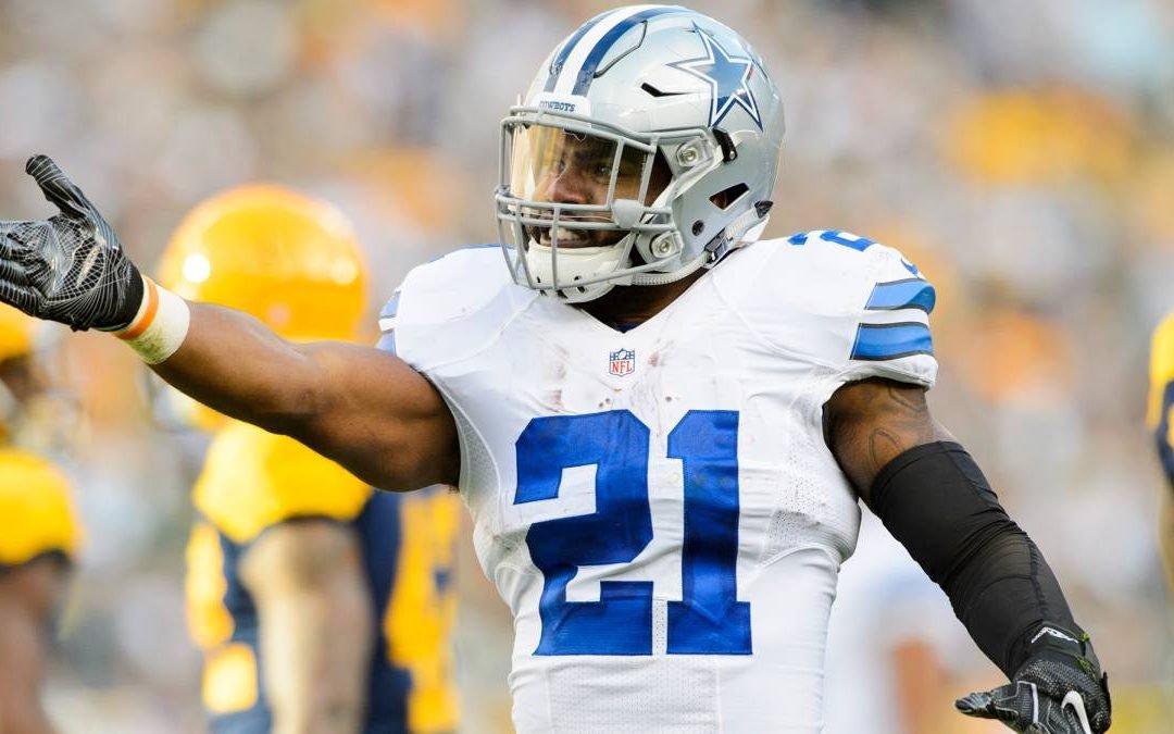 Ezekiel Elliott, corredor de los Cowboys de Dallas, da positivo a Covid-19