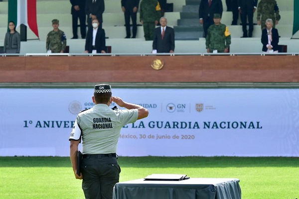 Se despertó con ganas de joder a México