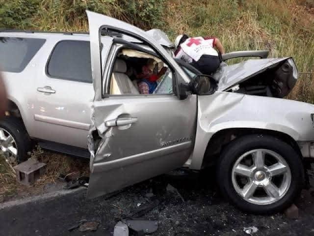 Titular del IMSS, Zoé Robles sufre accidente