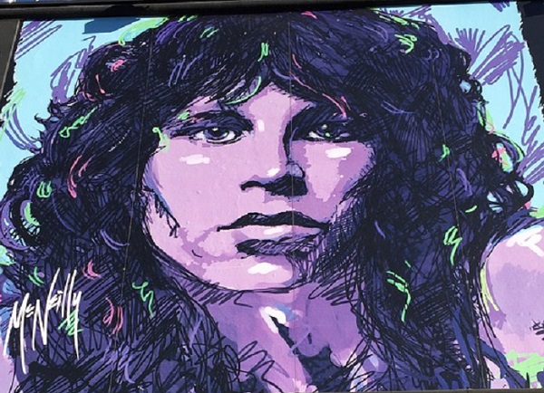 A casi medio siglo de la muerte de Jim Morrison, El Rey Lagarto, en París.