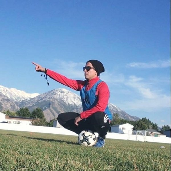 FUTBOL RÁPIDO UNA OPCIÓN DE PRIMER CONTACTO DE NIÑAS Y NIÑOS CON EL BALÓN