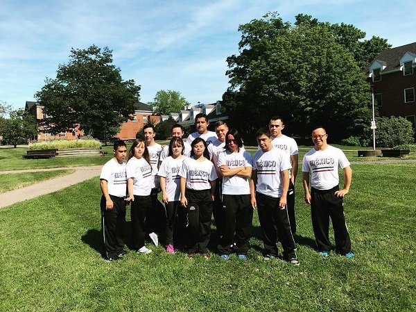 RECOMIENDA ENTRENADOR DE PARATLETAS PRACTICAR ALGÚN DEPORTE PARA MEJORAR LA SALUD