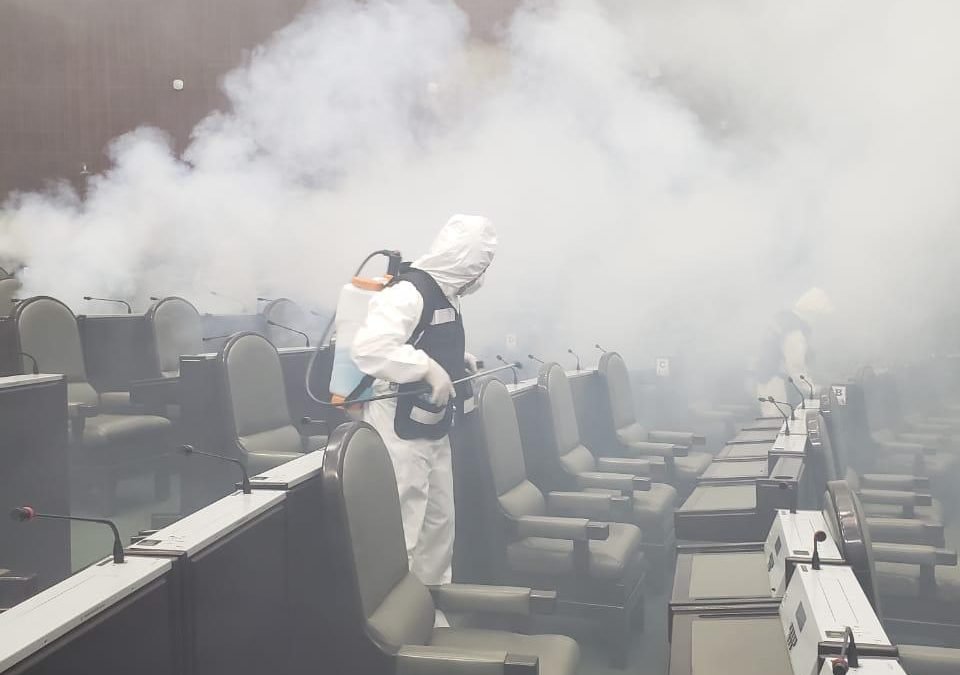 Salón del Pleno de la Cámara de Diputados se modifica para sesionar en sana distancia