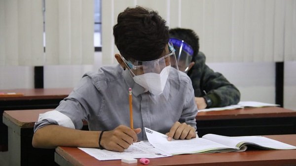 Así fue el regreso de niños a las aulas en Jalisco tras un año de clases virtuales