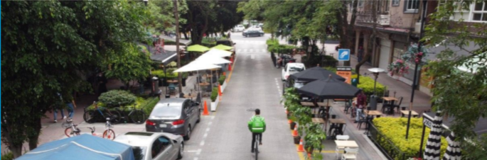 Mil negocios se expanden a la vía pública en CDMX