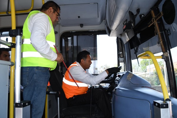 Busca iniciativa que conductores de vehículos de autotransporte federal acrediten una evaluación integralsca iniciativa que conductores de vehículos de autotransporte federal acrediten una evaluación integral