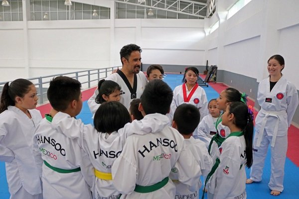 RECOMIENDAN PRACTICAR TAEKWONDO, DISCIPLINA DE FORMACIÓN INTEGRAL