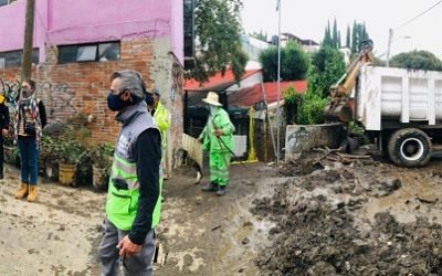 Dan apoyo médico y alimentario a zonas afectadas por lluvias en La Magdalena Contreras