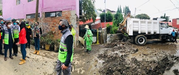 Dan apoyo médico y alimentario a zonas afectadas por lluvias en La Magdalena Contreras
