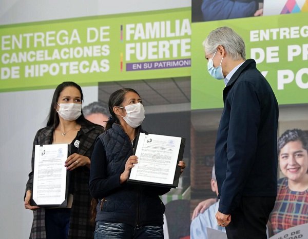 CON DESCUENTOS EN EL COSTO DE MÁS DE 31 MIL TÍTULOS DE PROPIEDAD APOYAMOS A LAS MUJERES Y A LA ECONOMÍA DE LAS FAMILIAS: DEL MAZO