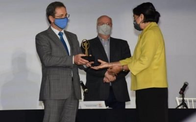 Son maestras y maestros quienes sostienen el esfuerzo para la continuidad de los aprendizajes: EMB