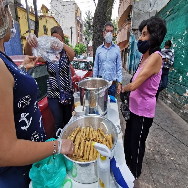 PROPONE COMEDORES VECINALES SOLIDARIOS; Y QUE ESTOS PERMANEZCAN AÚN SIN PANDEMIA