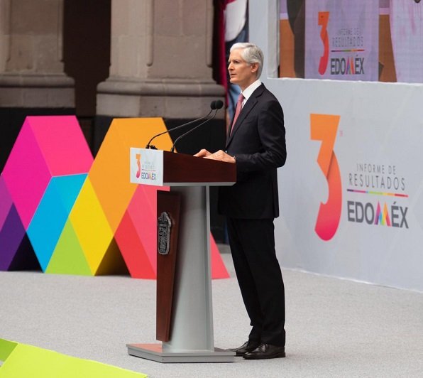 «HACEMOS EQUIPO CON LOS MEXIQUENSES PARA CONSTRUIR UN ESTADO CON OPORTUNIDADES DE DESARROLLO» : ALFREDO DEL MAZO