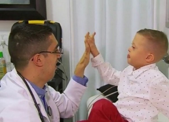 Llama a legislar para garantizar derechos de personas con parálisis cerebral