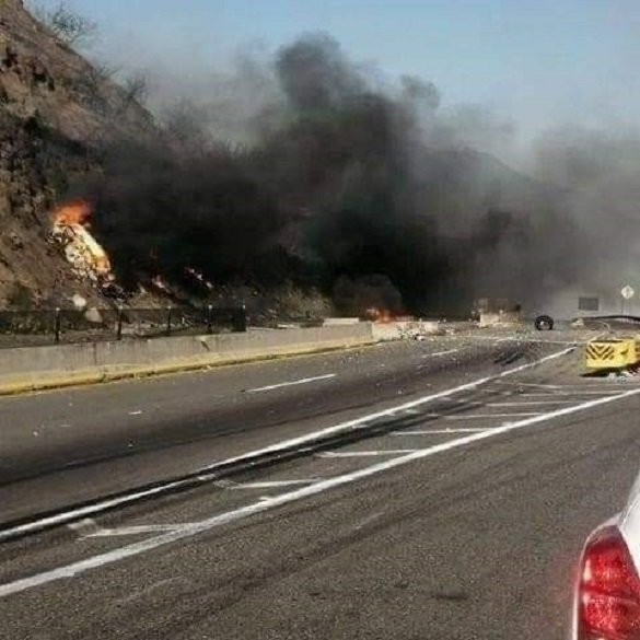 Cámara de Diputados guarda minuto de silencio por víctimas de accidente en Nayarit