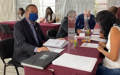ARTURO “EL GALLO” GONZÁLEZ  SE REGISTRA PARA BUSCAR LA GUBERNATURA DE BAJA CALIFORNIA