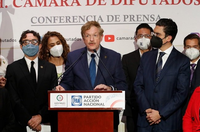 Exige PAN detener acoso de la FGR en contra de científicos exintegrantes del Foro Consultivo del Conacyt