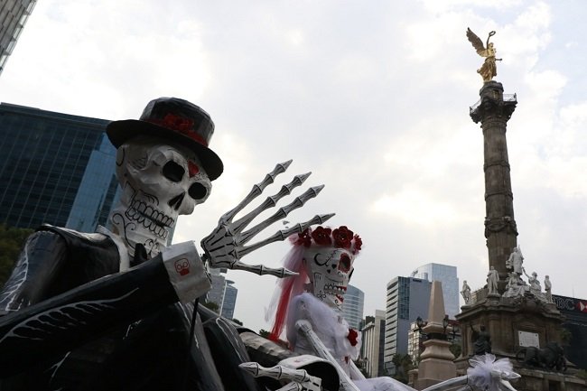 UNA DERRAMA DE MIL 922 MILLONES DE PESOS POR HOSPEDAJE DEJARA ESTE PUENTE DE DÍA DE MUERTOS, ESTIMA SECTUR