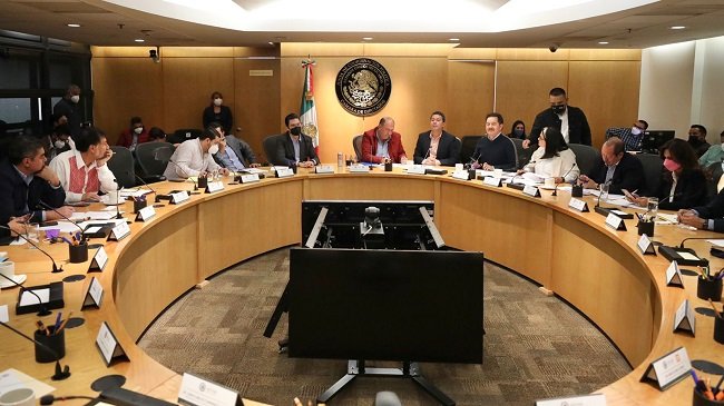 Diputados llamarán a directivos del futbol por violencia en el Estadio Corregidora