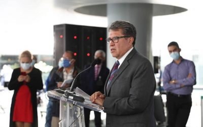 «Mi respeto y lealtad al Presidente me mantiene dentro de morena»: Monreal