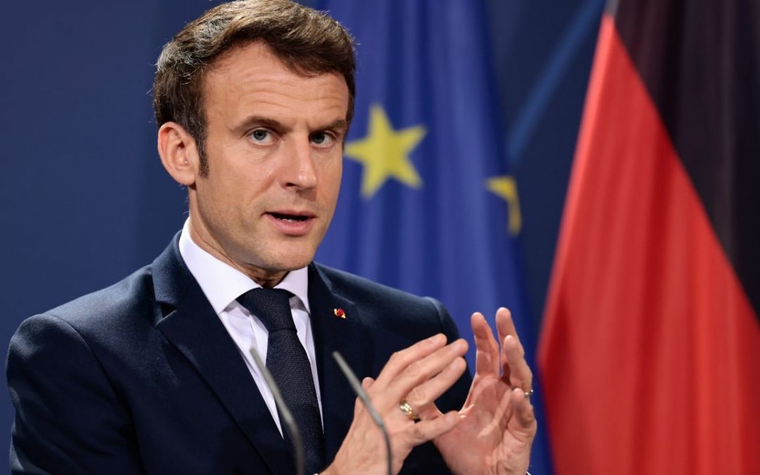 “La bandera rusa no puede estar en los Juegos de París”: Macron