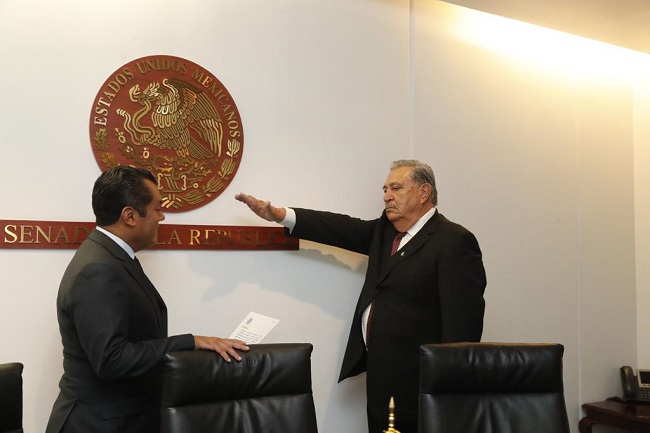 Gutiérrez Luna toma protesta a Salvador Alcántar Ortega como diputado de la LXV Legislatura