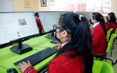 En México 7 de cada 10 escuelas no cuentan con internet ni equipo de cómputo; Mexicanos primero