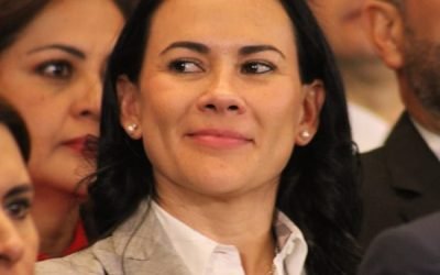 Del Moral reta a Delfina a debatir