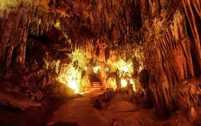 INVITAN A VISITAR LAS GRUTAS DE LA ESTRELLA UBICADAS EN TONATICO
