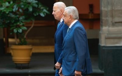 Discrepan AMLO y Biden sobre vía para integrar a América