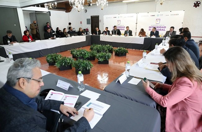 Magistrados y consejeros sostienen diálogos de trabajo con autoridades electorales del Estado de México