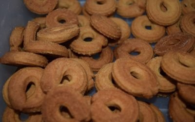 ELABORAN MEXIQUENSES GALLETAS FRUTA DE HORNO
