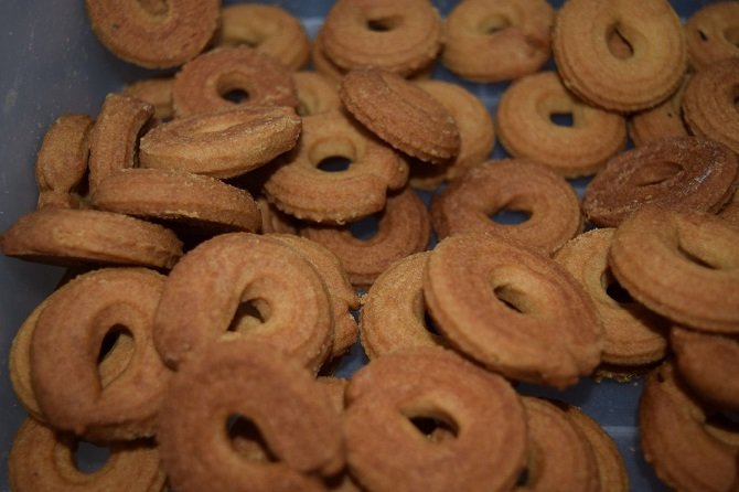 ELABORAN MEXIQUENSES GALLETAS FRUTA DE HORNO