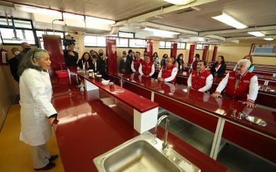 Inaugura IPN siete laboratorios remodelados del Cecyt 4